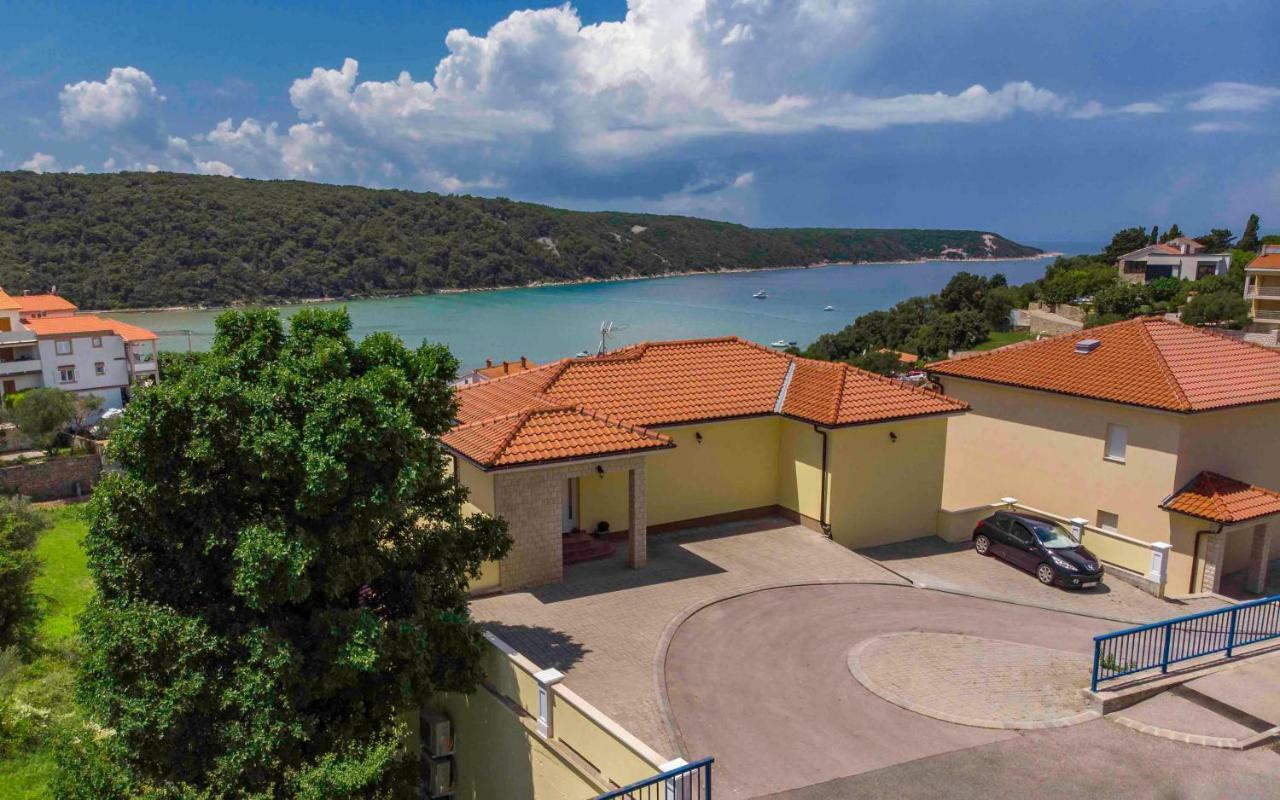 Sunset House Apartment Kampor Екстериор снимка